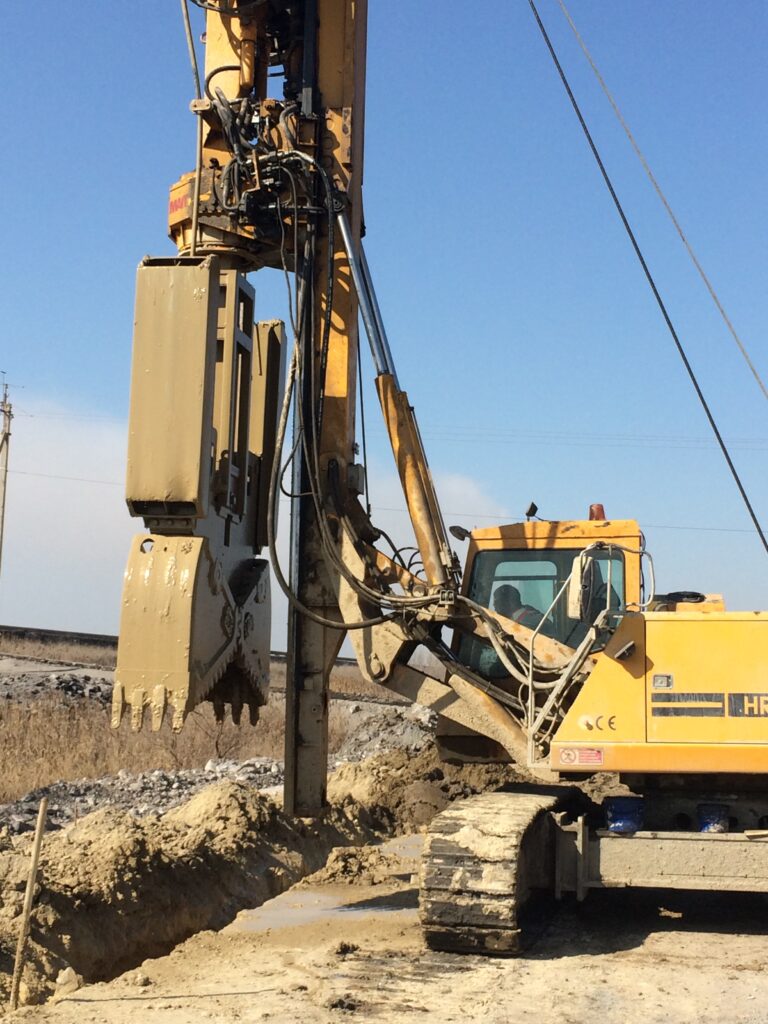 Буровая установка MAIT HR130 с гидравлическим грейфером